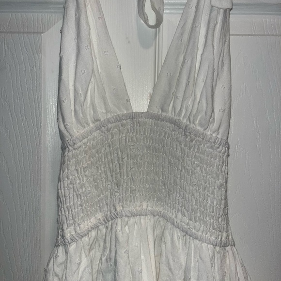 White romper with layering - Picture 3 of 4